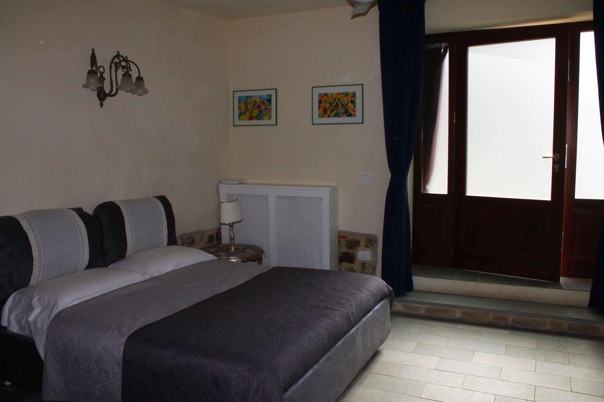 B&B Il Castello Кастилион Фибоки Екстериор снимка