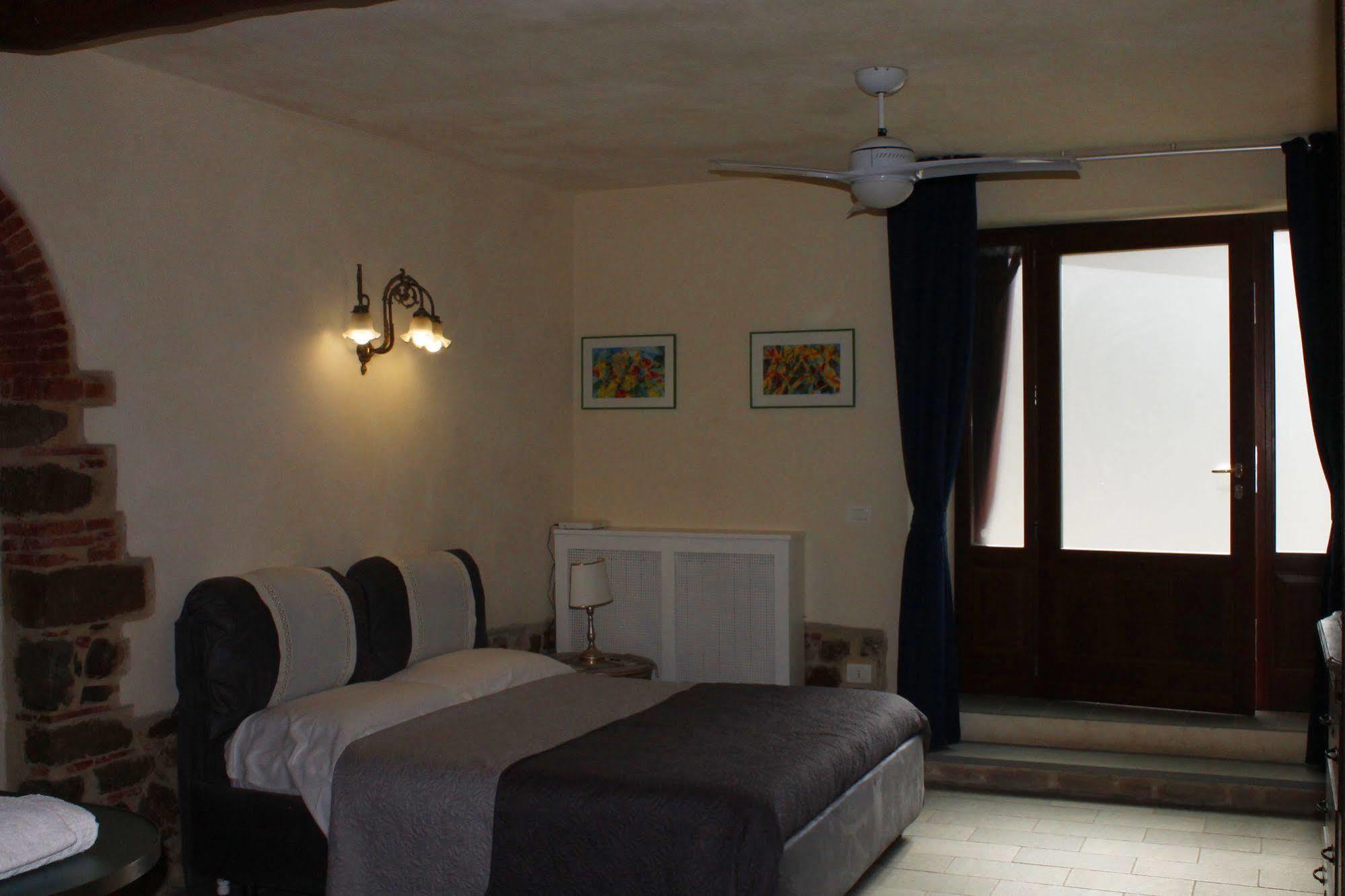 B&B Il Castello Кастилион Фибоки Екстериор снимка